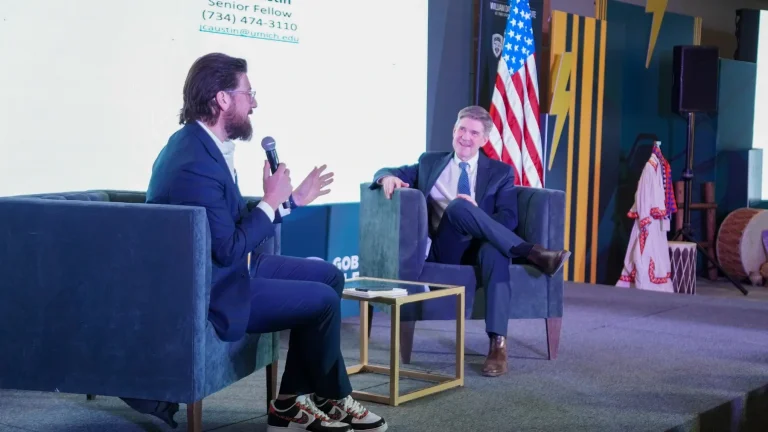 Chihuahua Charging Forward 2023 a 2024