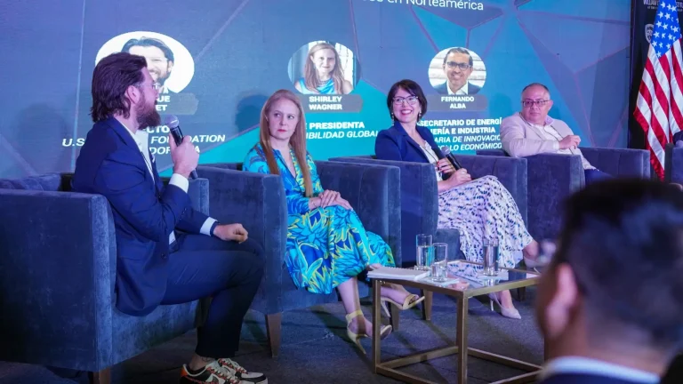 Chihuahua Charging Forward 2023 a 2024